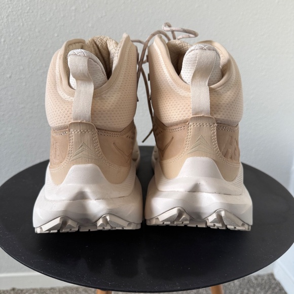 HOKA Kaha 2 GTX Hiking Boots – Beige/Sand (Limited release, rare) - Picture 3 of 6